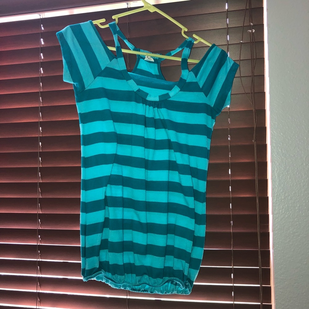 Off the Shoulder Tee